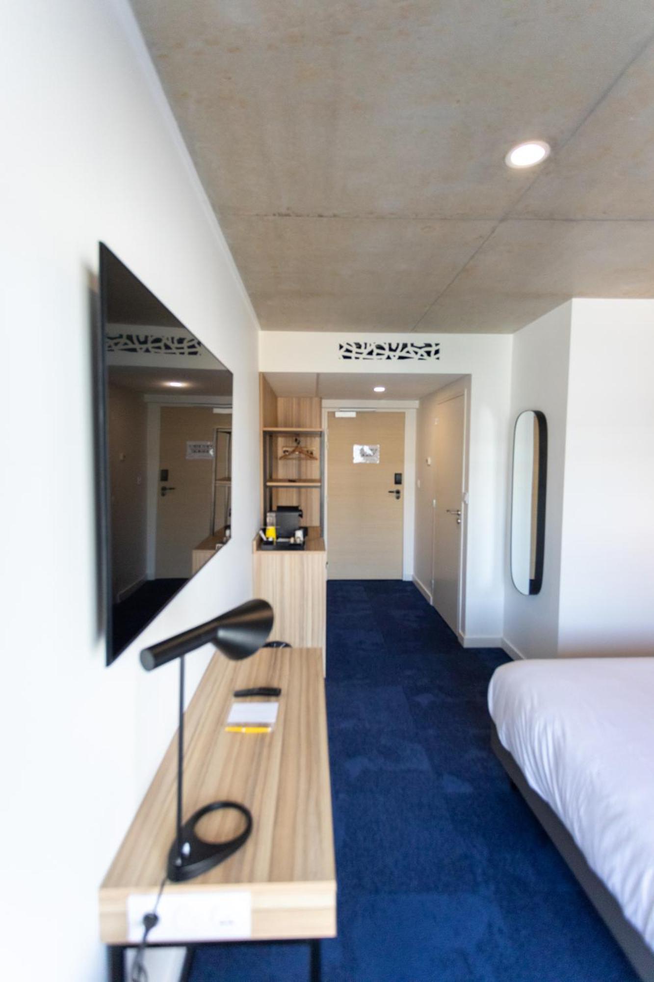 Golden Tulip Hotel & Rooftop Martigues Provence Extérieur photo