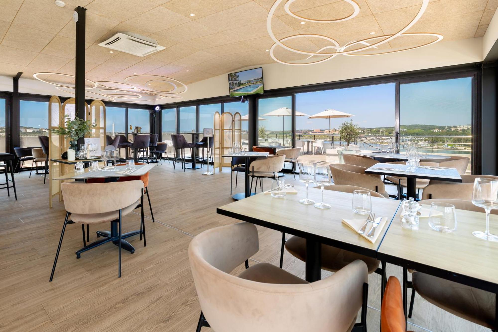 Golden Tulip Hotel & Rooftop Martigues Provence Extérieur photo